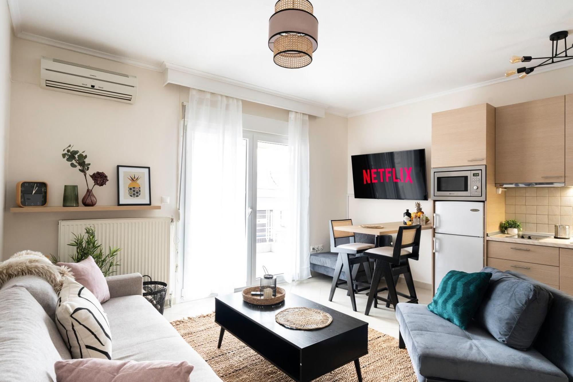 Pomegranate Luxury Penthouse Maisonette With Beautiful Terrace & Free Parking By Binobi ! テッサロニキ エクステリア 写真