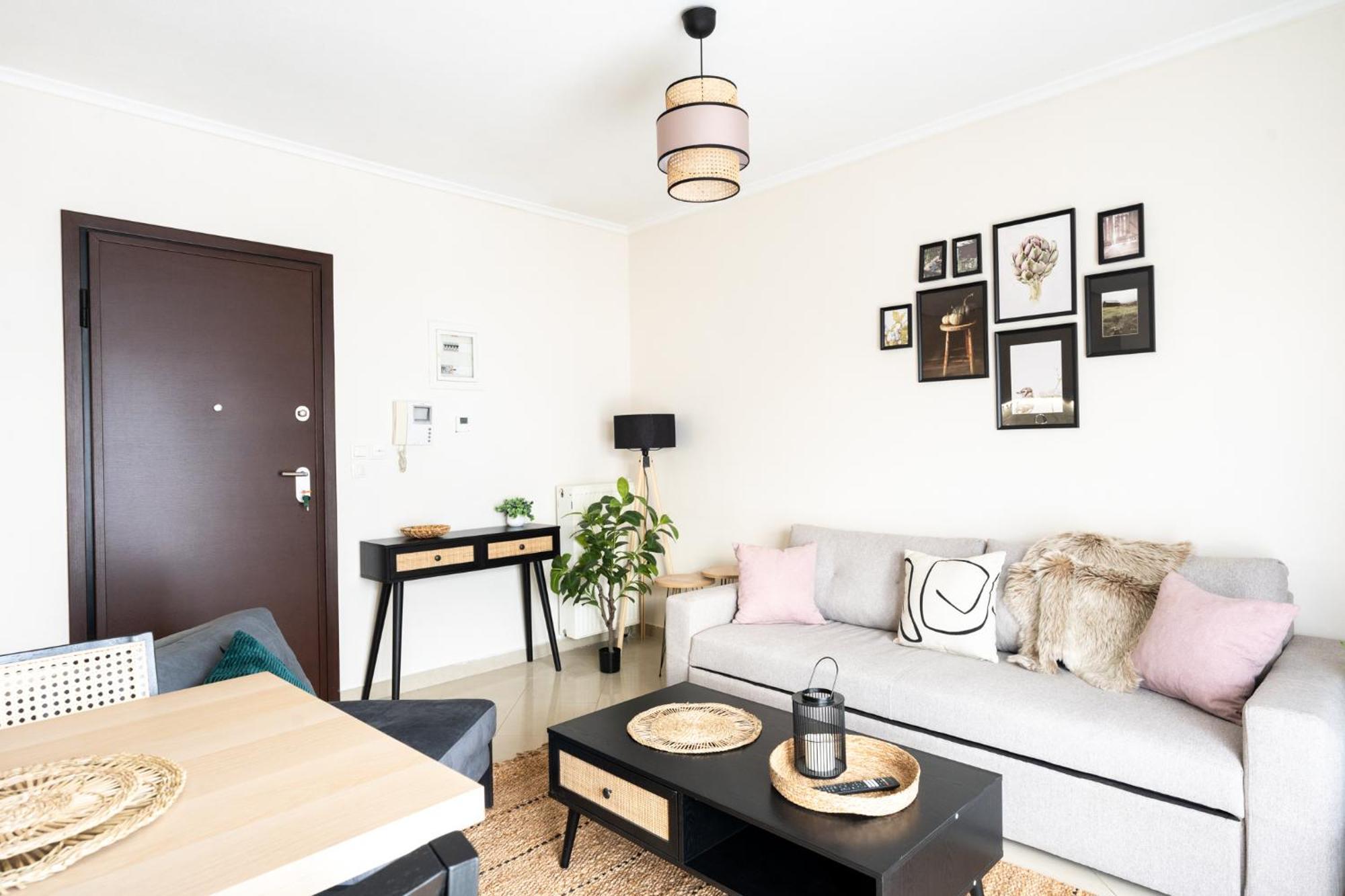 Pomegranate Luxury Penthouse Maisonette With Beautiful Terrace & Free Parking By Binobi ! テッサロニキ エクステリア 写真